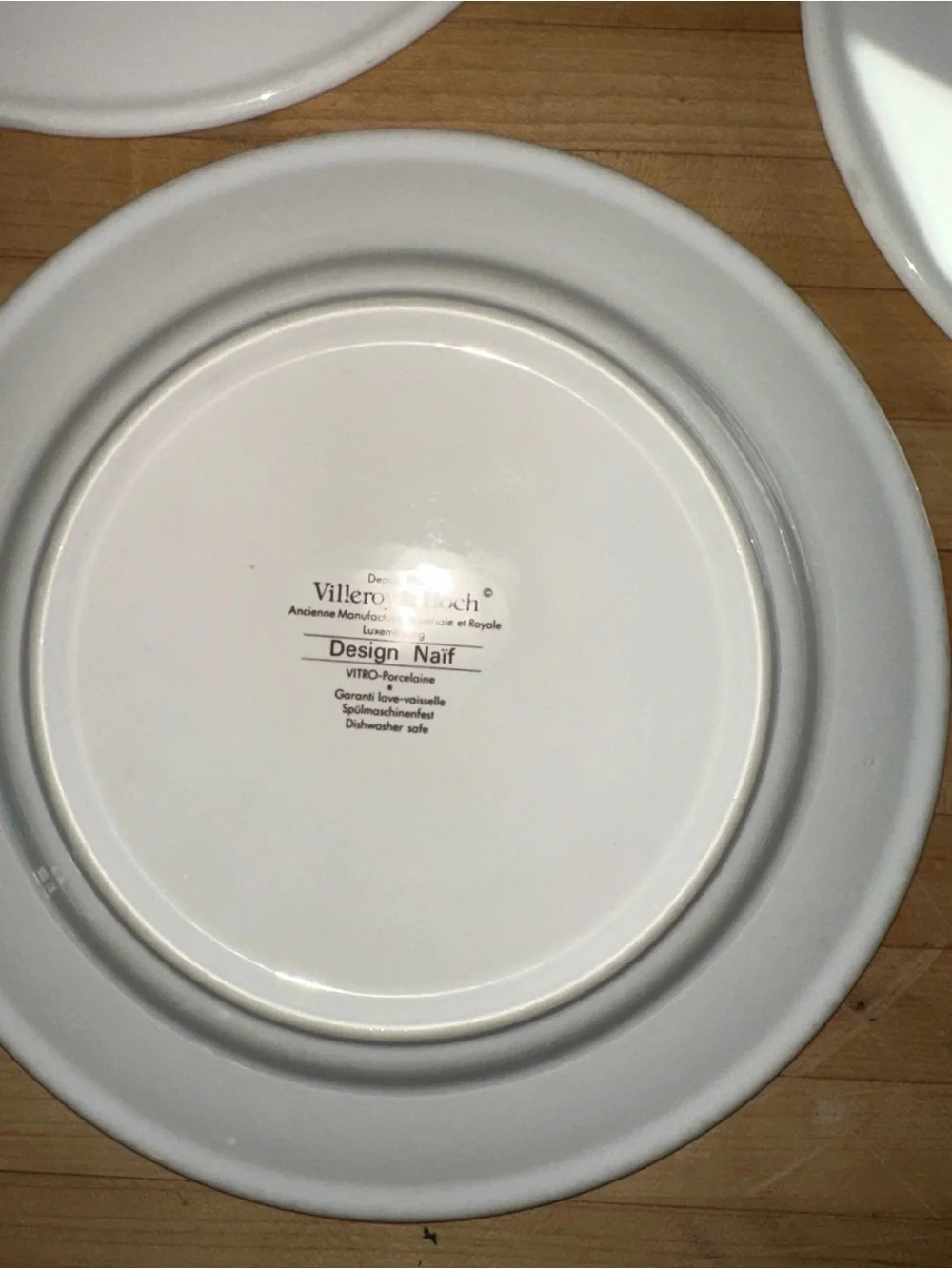 Villeroy & Boch Design Naif collection salad plates